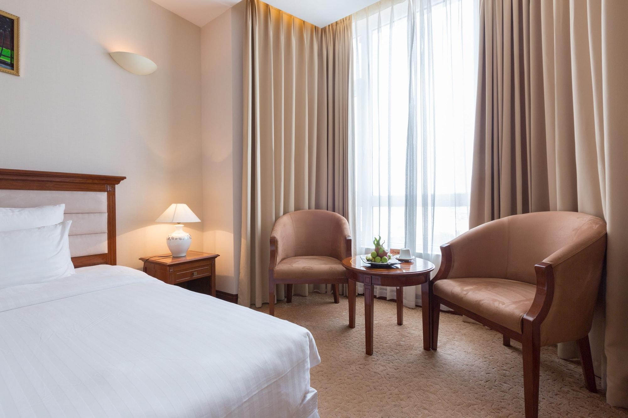 Tan Son Nhat Saigon Hotel Thành Pho Ho Chí Minh Esterno foto