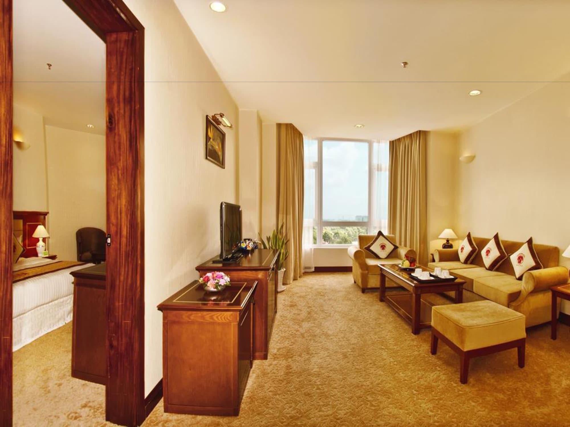 Tan Son Nhat Saigon Hotel Thành Pho Ho Chí Minh Esterno foto
