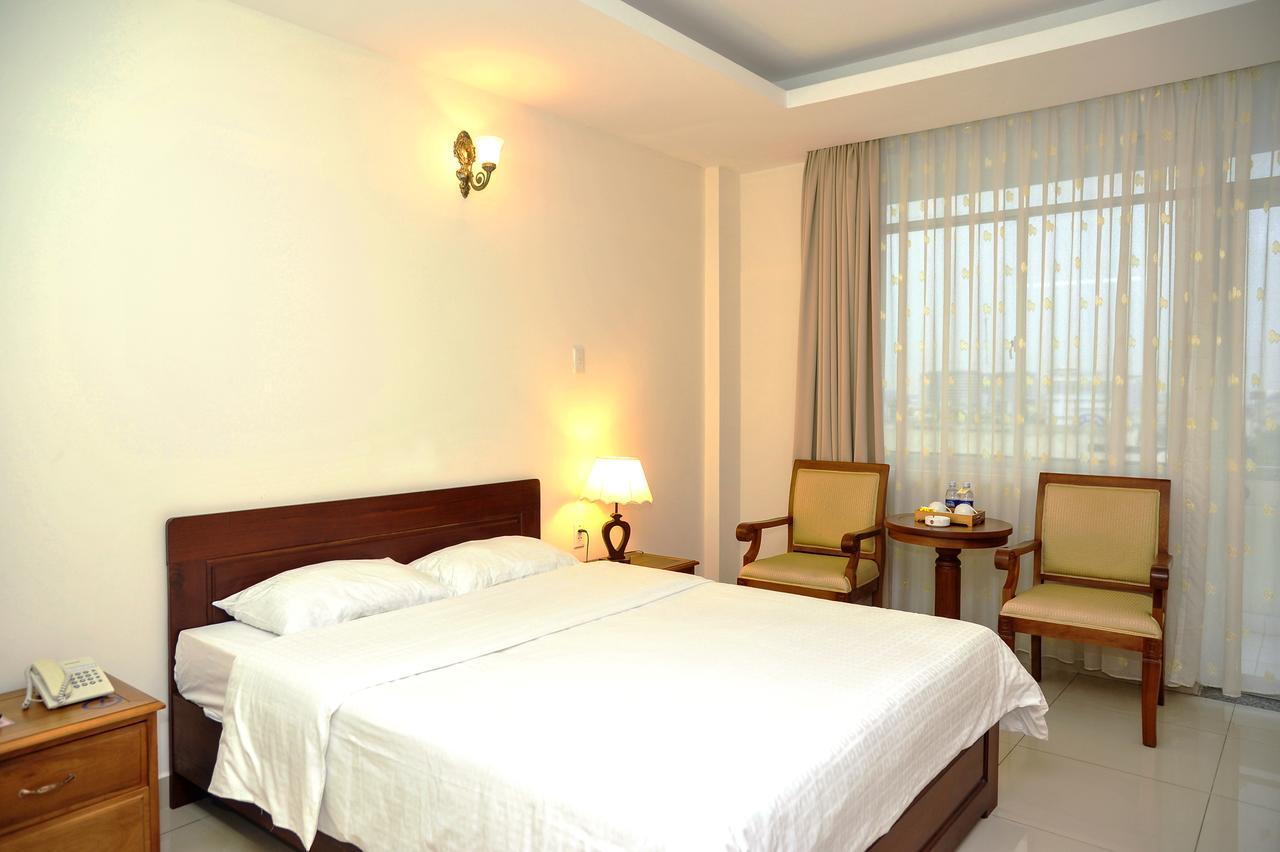 Tan Son Nhat Saigon Hotel Thành Pho Ho Chí Minh Esterno foto